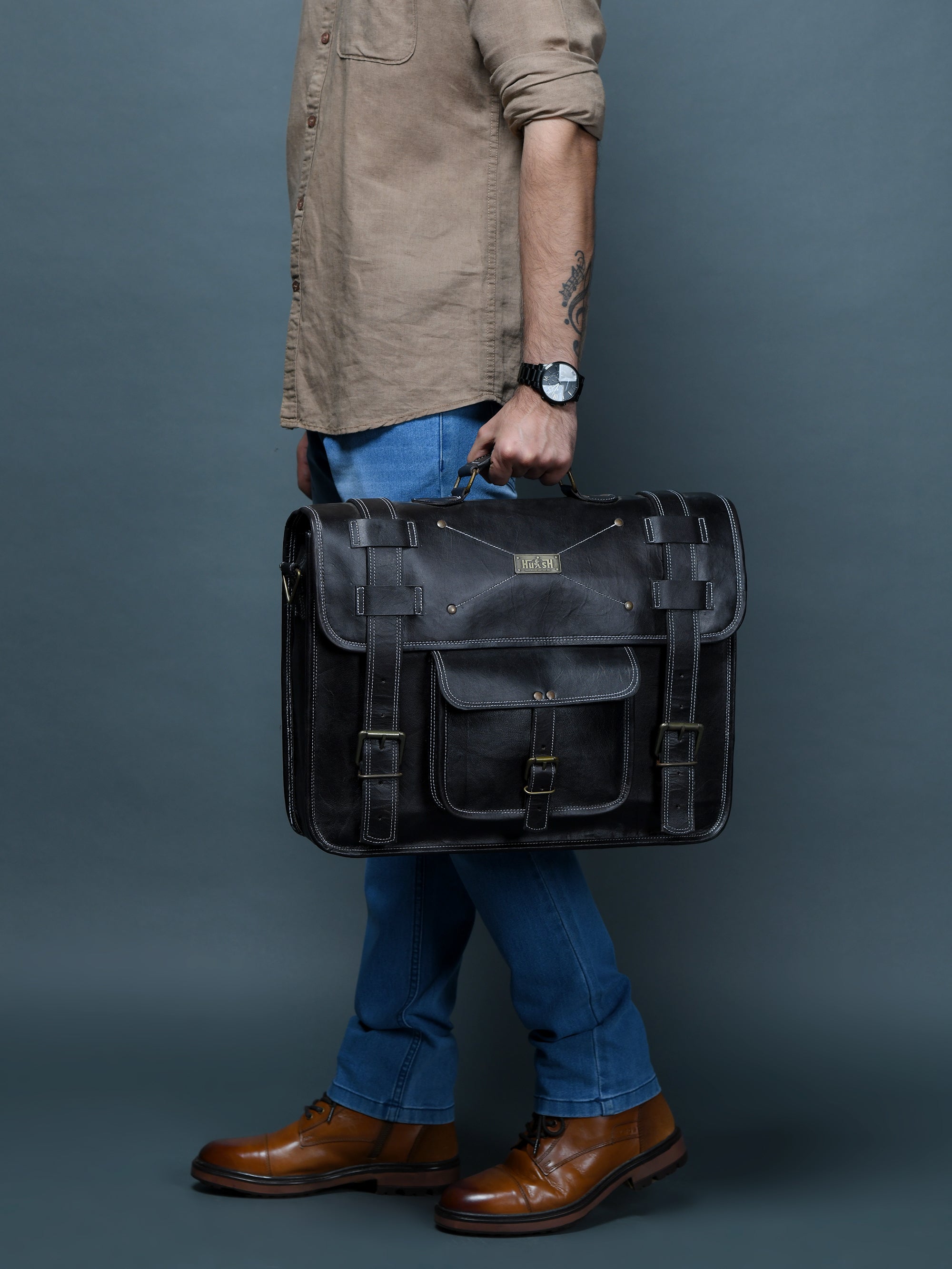 Vintage FDM Black Leather Messenger Bag