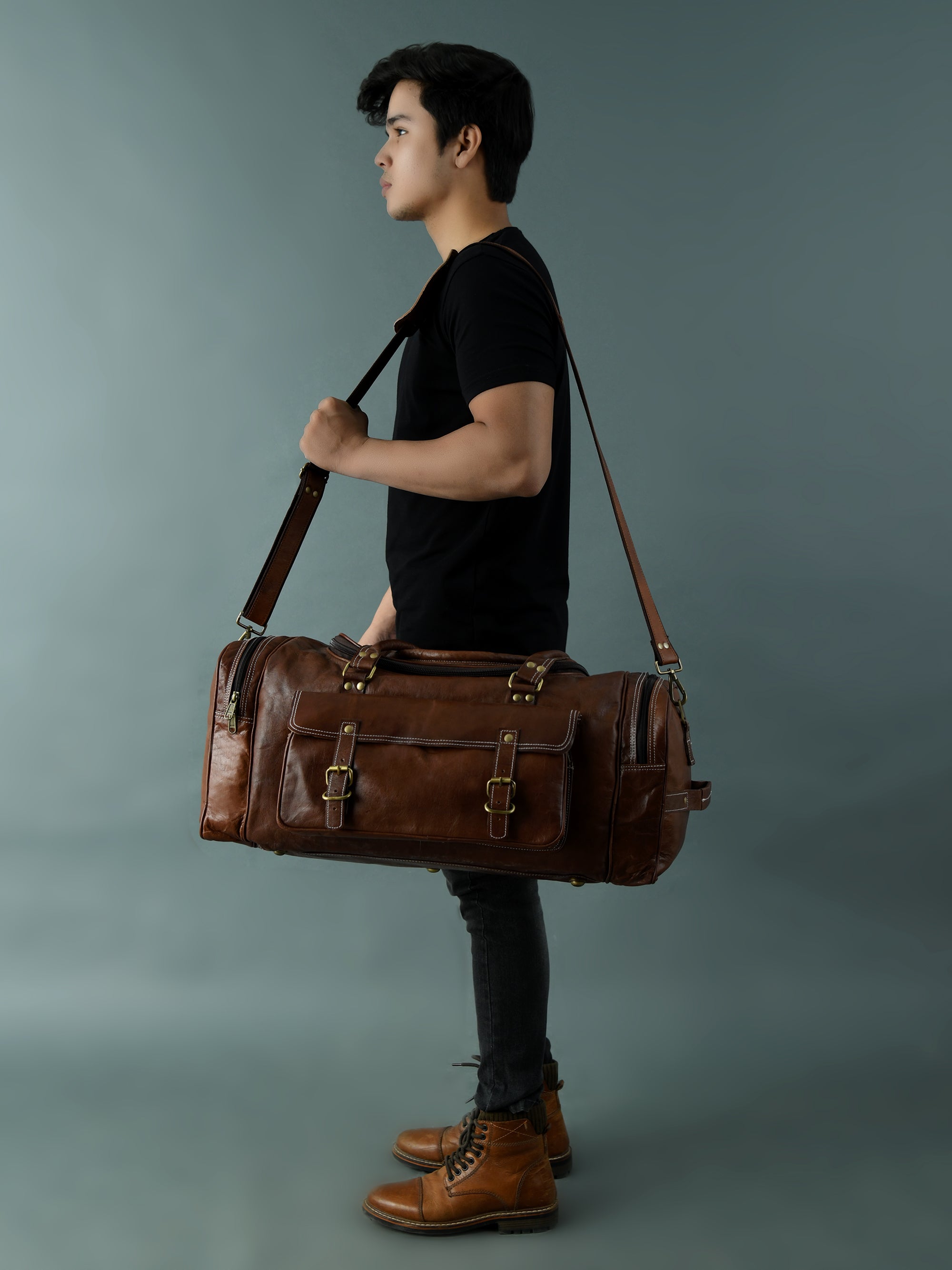 Rustic Leather Vintage Traveler's Duffel Bag