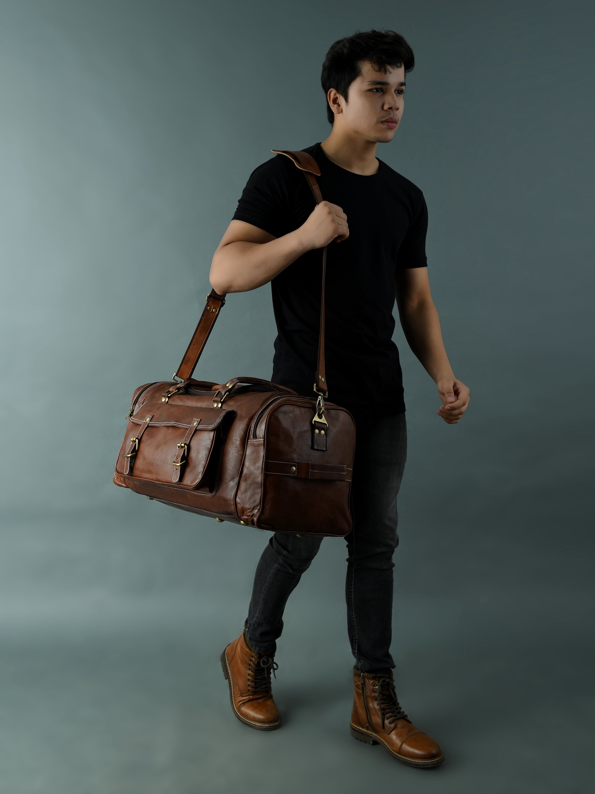 Rustic Leather Vintage Traveler's Duffel Bag