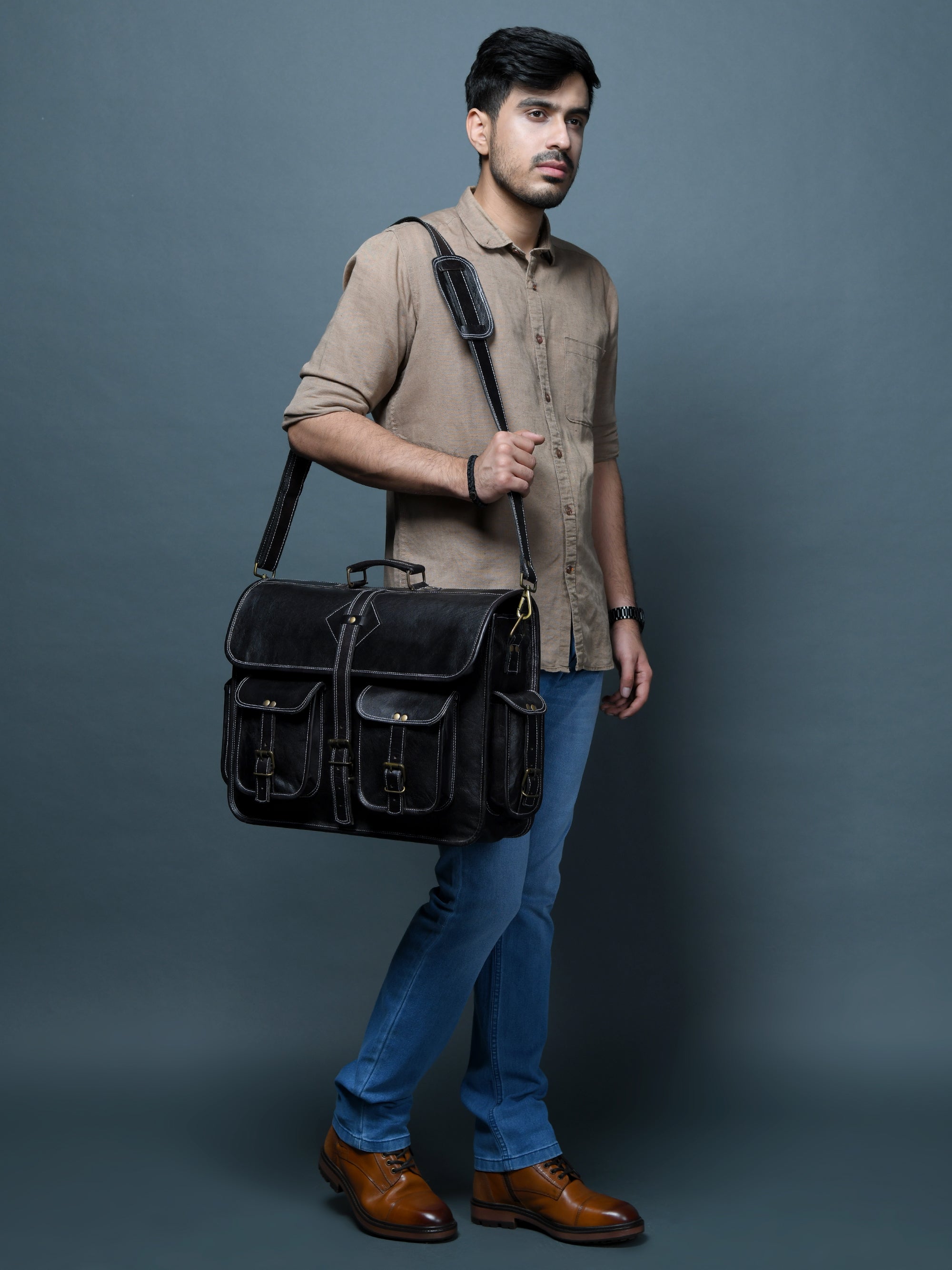 DL Black Leather Messenger Bag
