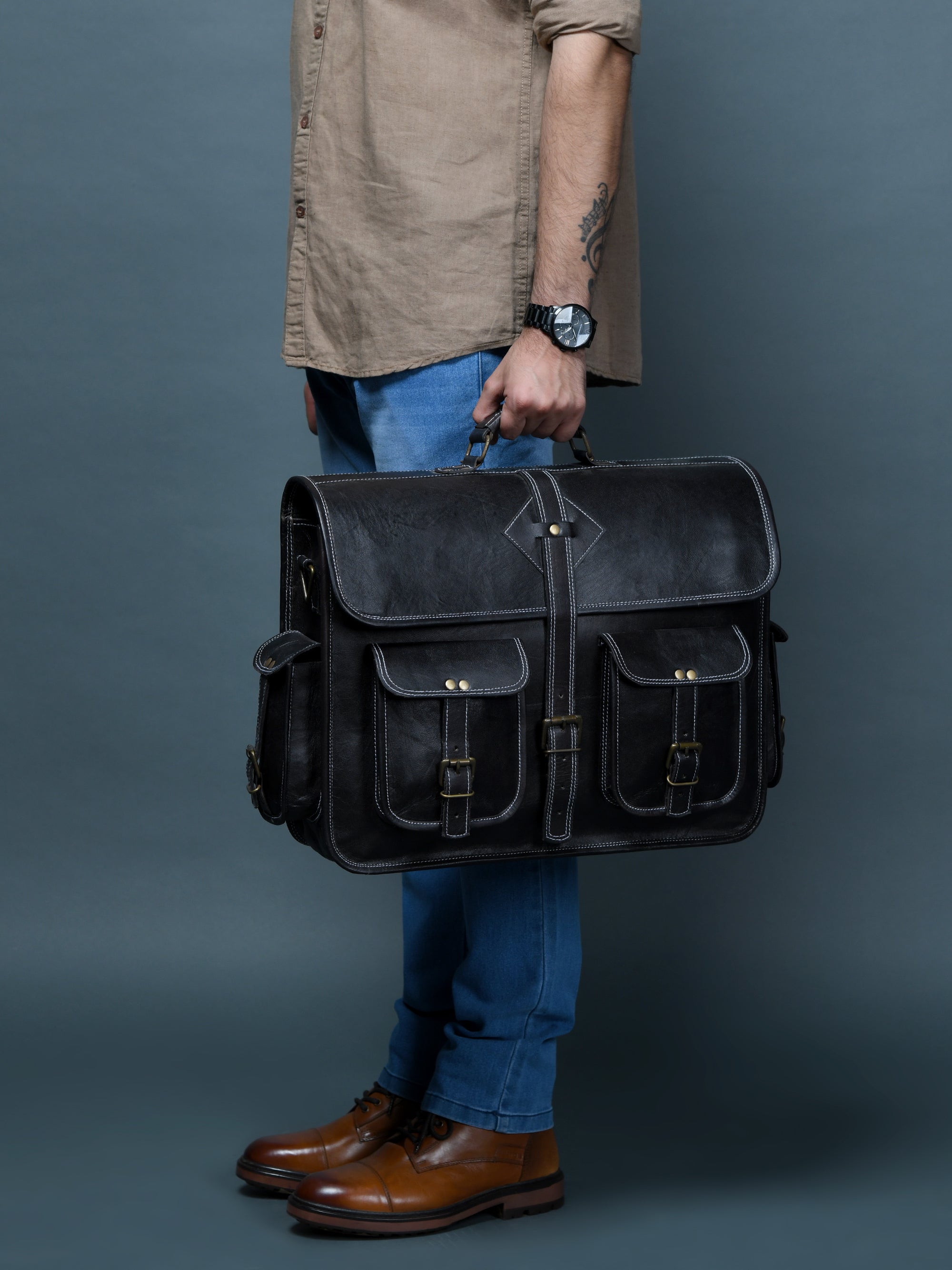 DL Black Leather Messenger Bag